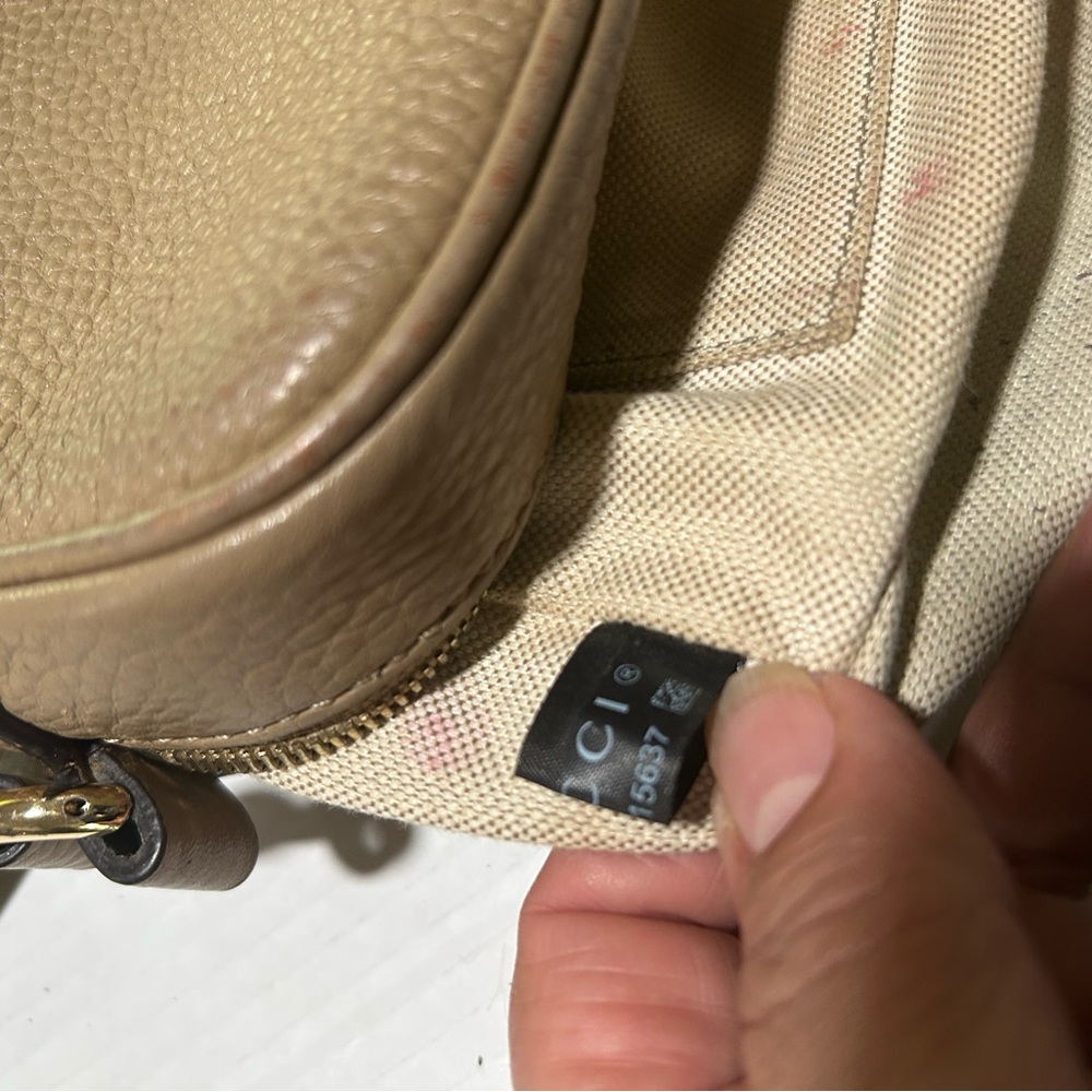 Gucci Beige Leather Crossbody Bag - Picture 9 of 15